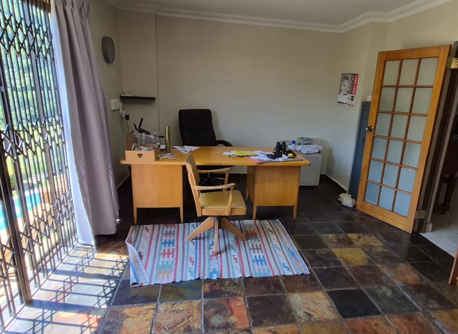 11 Bedroom Property for Sale in Groot Marico North West